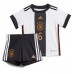 Camisa de Futebol Alemanha Joshua Kimmich #6 Equipamento Principal Infantil Mundo 2022 Manga Curta (+ Calças curtas)